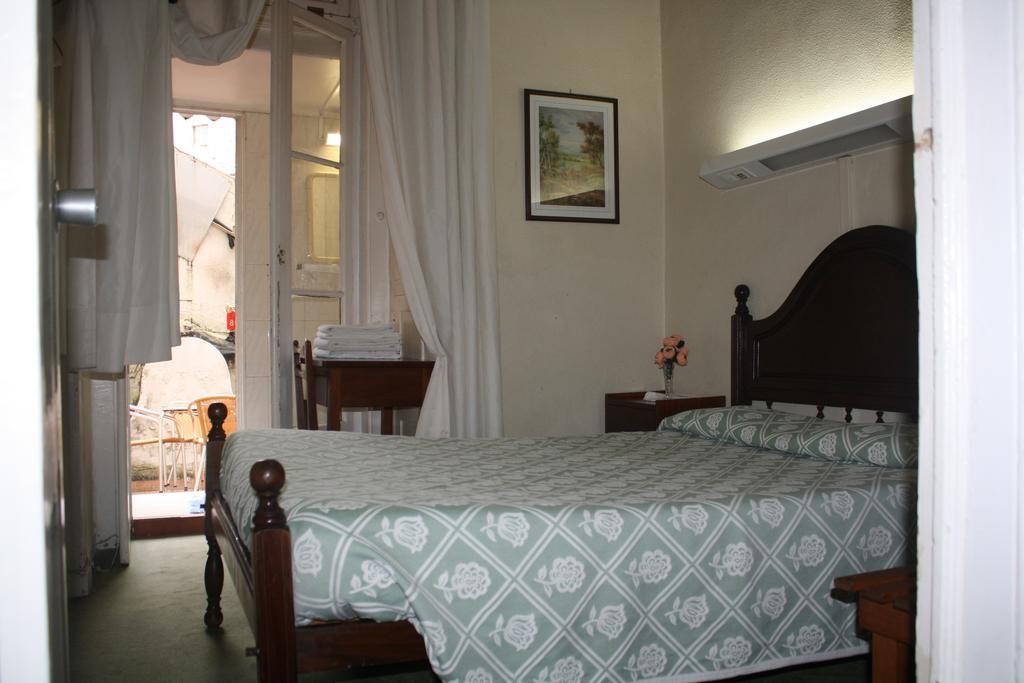 Maison d'hôtes Pensao Residencial Estrela Do Mondego Lisboa